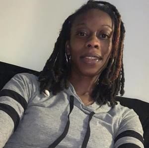 Meet your Posher, Liz